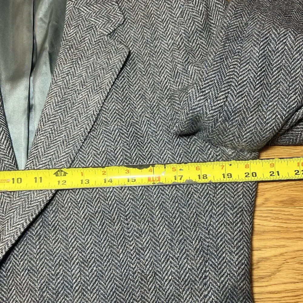 Vtg Men's Cricketeer Harris Grey Tweed 100% Wool Blazer Coat Herringbone Sz 40